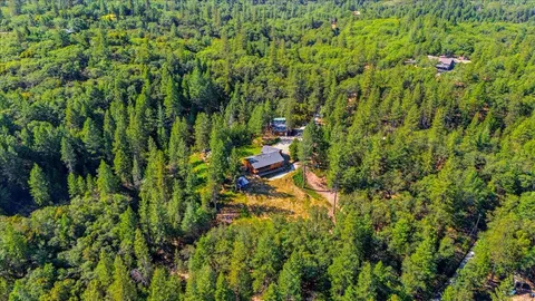 $724,000 | 13871 Greenhaven Lane, Grass Valley, CA 95945