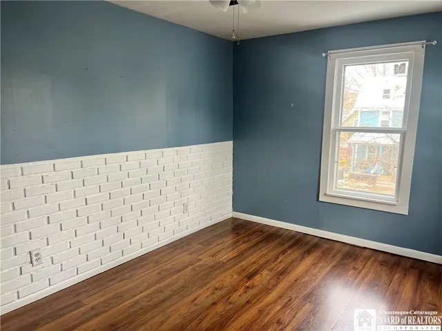 $82,900 | 20 Grover, Wellsville, NY 14895