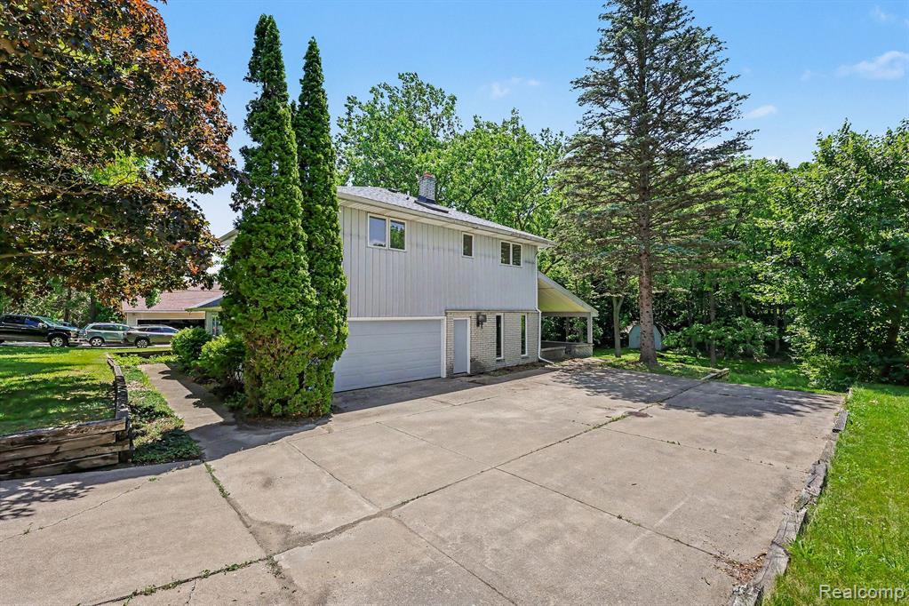 1457 West Avon Road Rochester Hills, MI 48309 - Photo 35 of 42