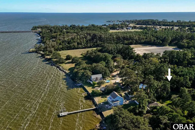 $449,500 | 104 Darsel Ln Point Harbor, Point Harbor, NC 27964