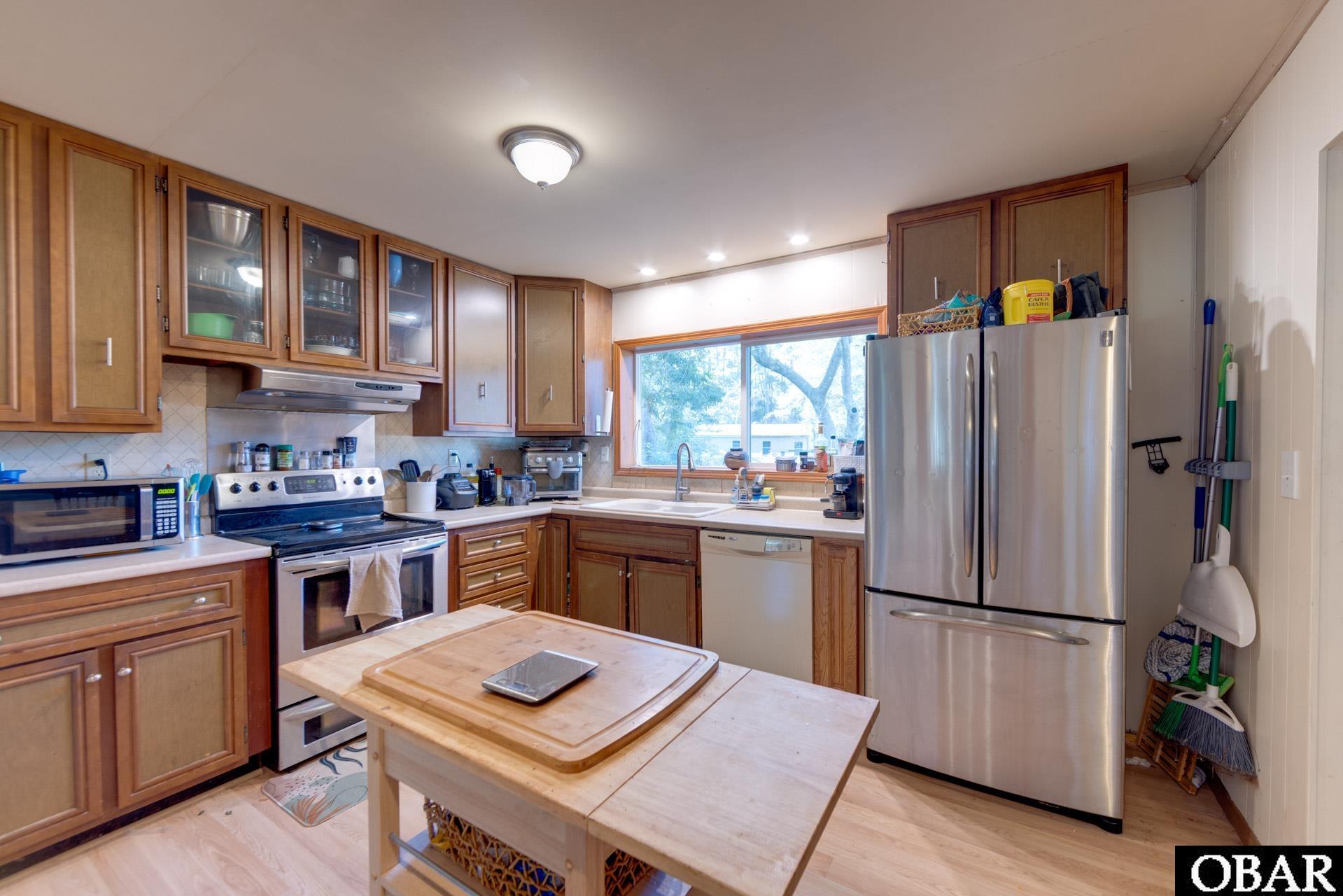 104 Darsel Ln Point Harbor Point Harbor, NC 27964 - Photo 8 of 18