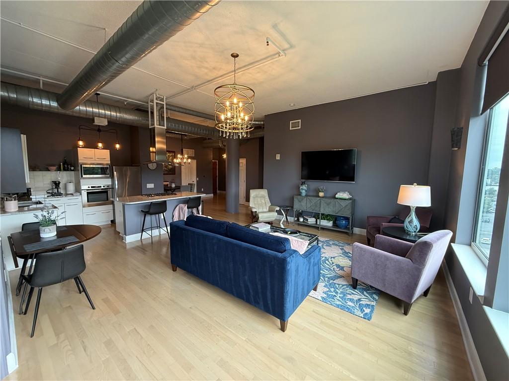 3820 Roswell Road Northeast, Unit 709 Atlanta, GA 30342 - Photo 6 of 36