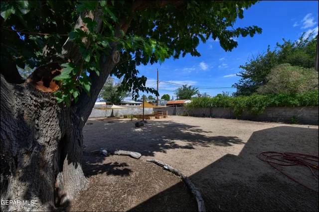 $249,500 | 1825 Coleen Avenue, Las Cruces, NM 88001