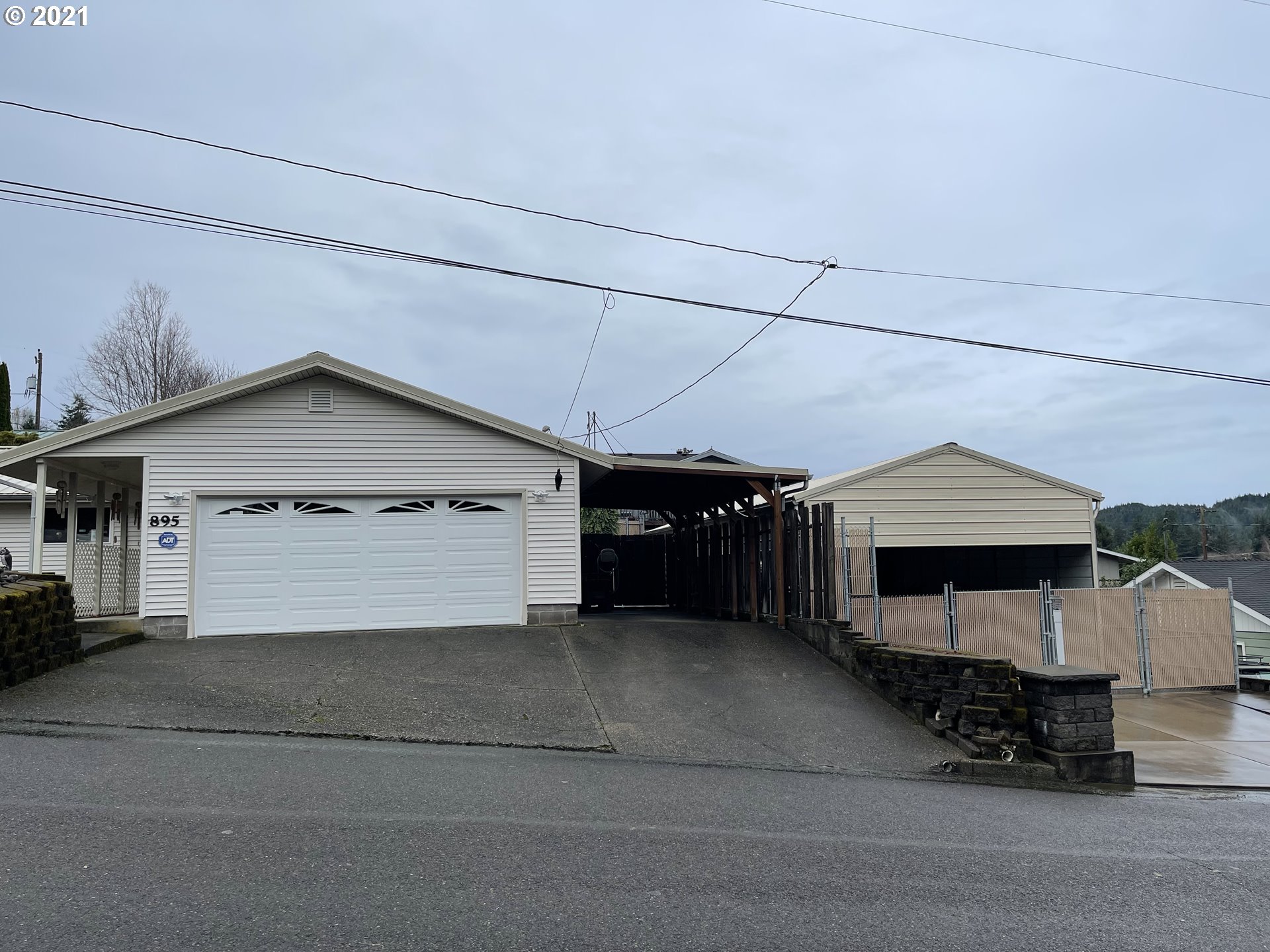 895 View Street Reedsport, OR 97467 - Photo 2 of 6 Gallery Image 2