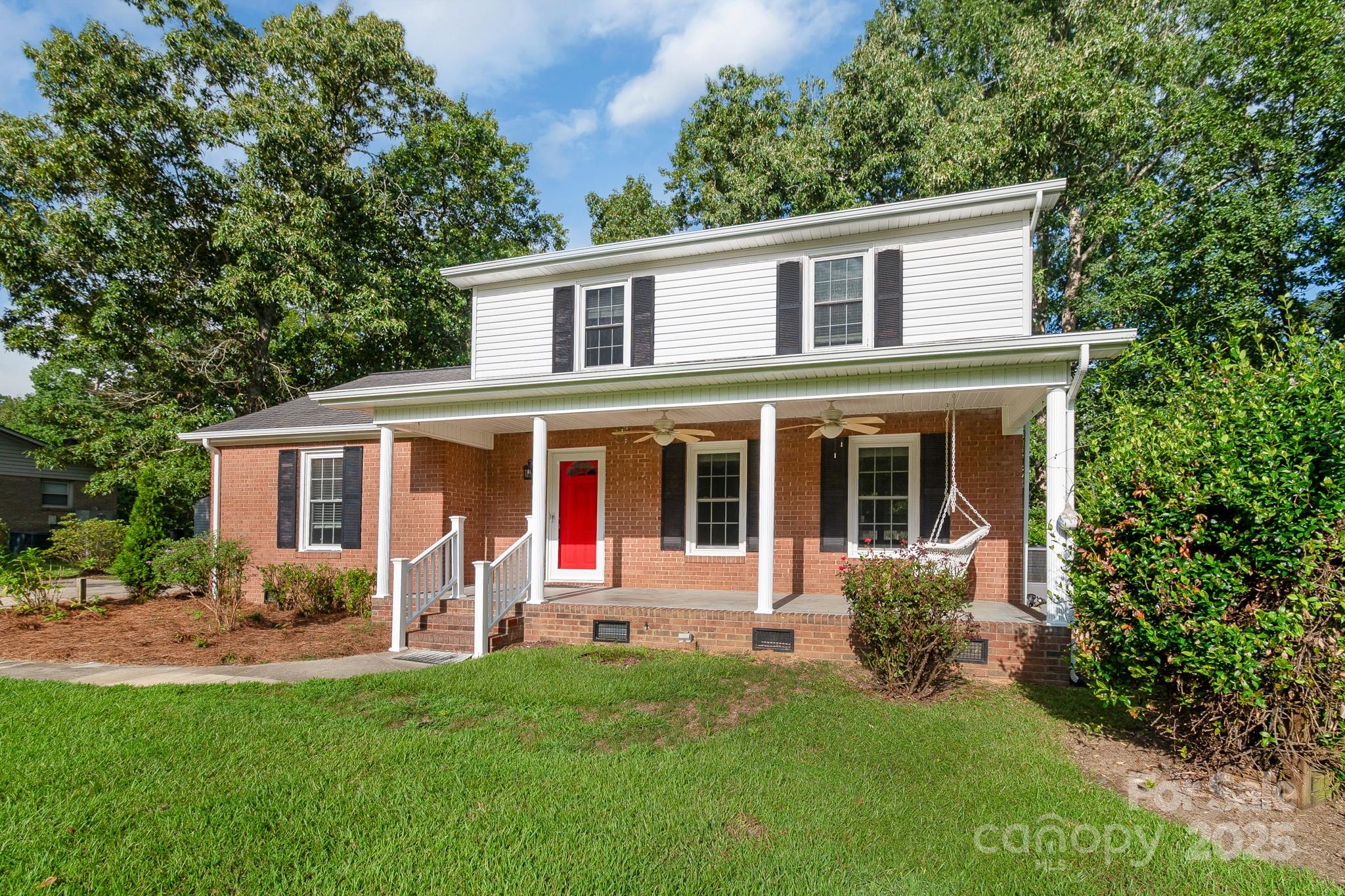 2470 Country Club Drive Lancaster, SC 29720 - Photo 4 of 48