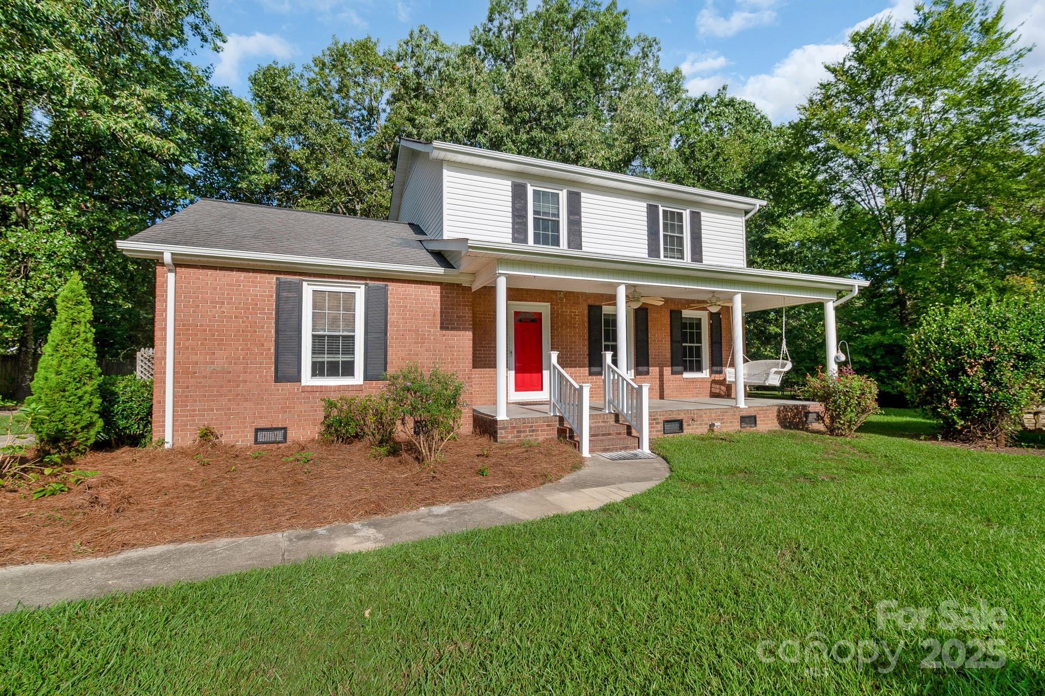 2470 Country Club Drive Lancaster, SC 29720 - Photo 6 of 48