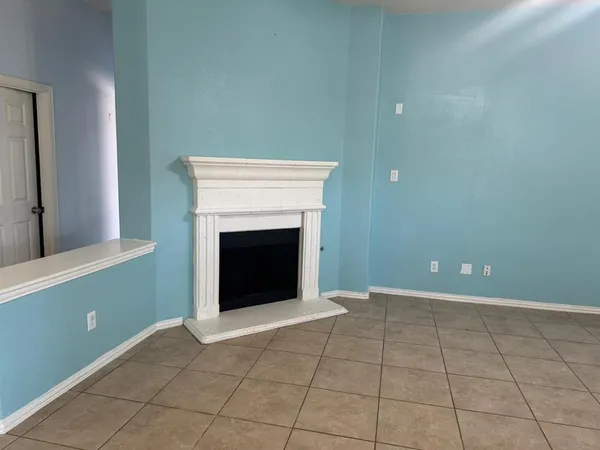 $2,600 | 1326 Greenhaven Drive, Garland, TX 75043