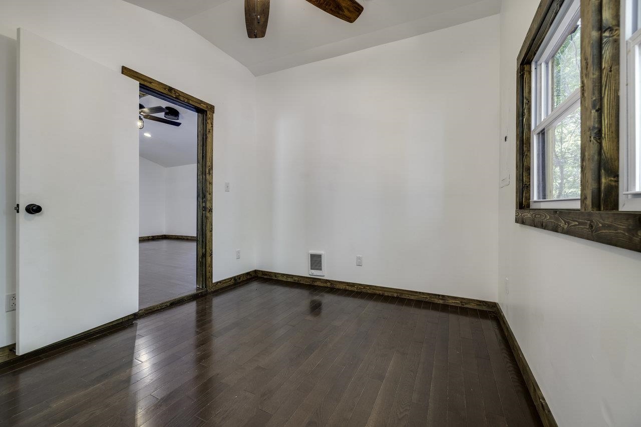 162 Deer Track Road Luray, VA 22835 - Photo 28 of 72 Gallery Image 28
