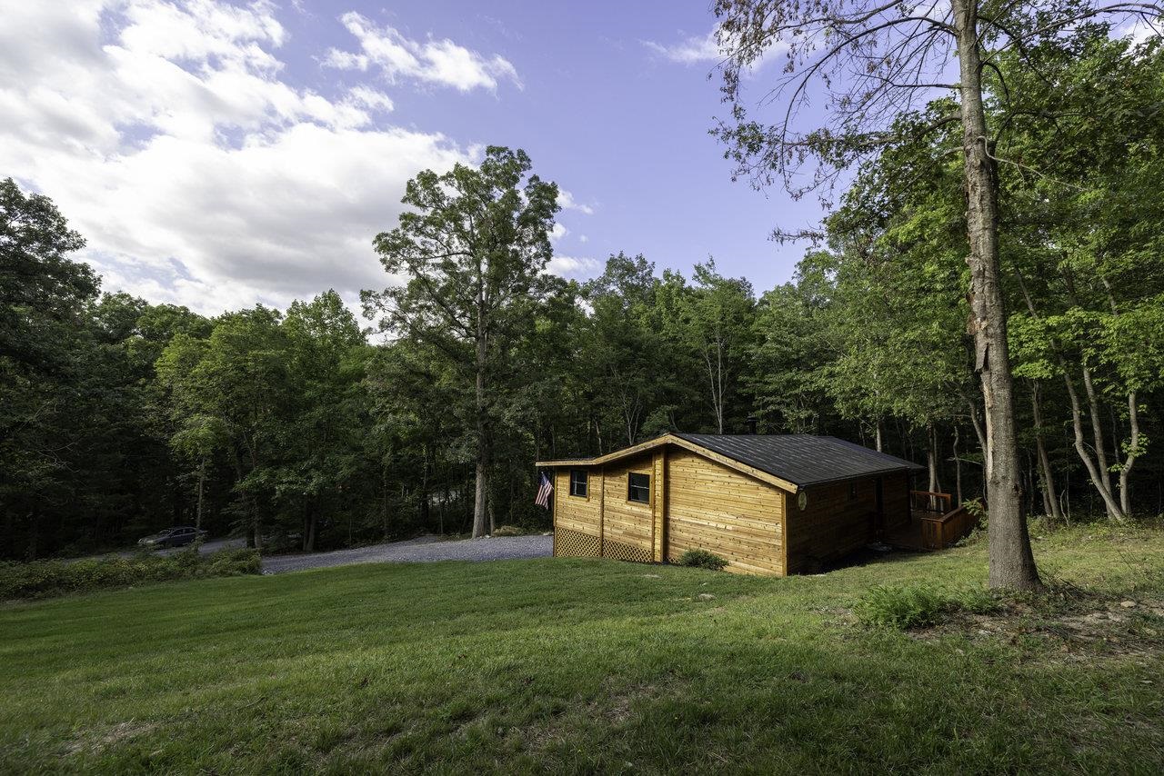162 Deer Track Road Luray, VA 22835 - Photo 37 of 72 Gallery Image 37