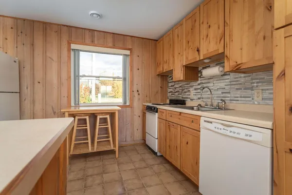 $329,900 | 23355 North Lake Shore Drive, Glenwood, MN 56334