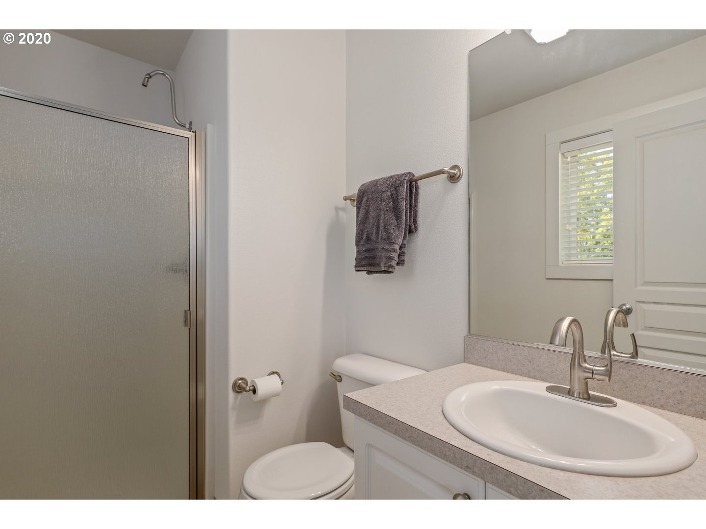 4609 Northeast 118th Avenue Portland, OR 97220 - Photo 15 of 28