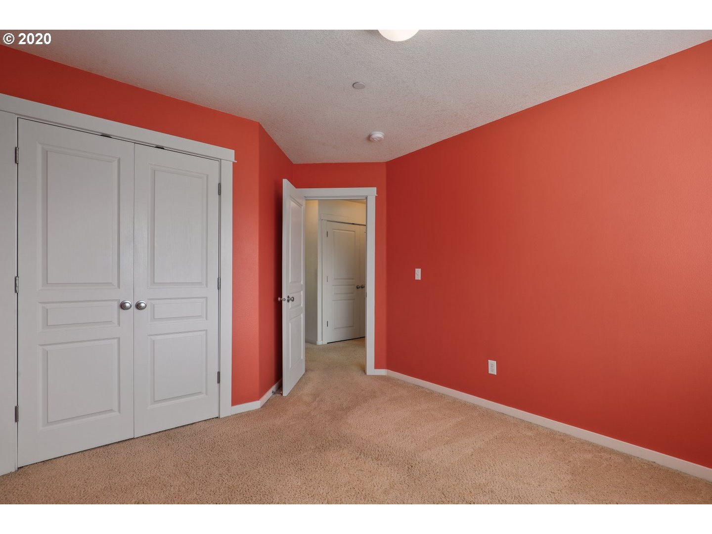 4609 Northeast 118th Avenue Portland, OR 97220 - Photo 16 of 28