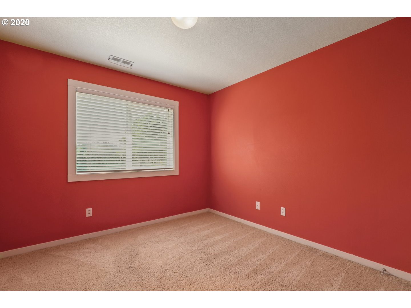 4609 Northeast 118th Avenue Portland, OR 97220 - Photo 17 of 28