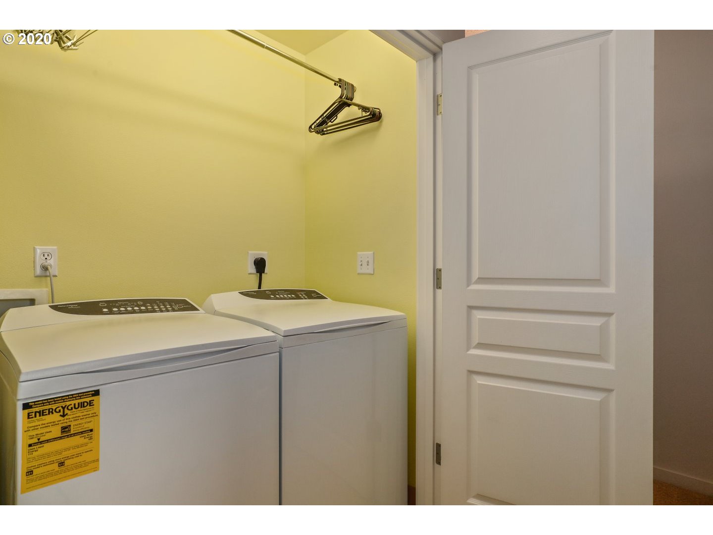 4609 Northeast 118th Avenue Portland, OR 97220 - Photo 22 of 28