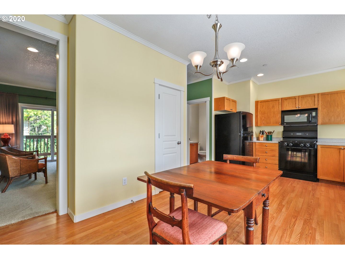 4609 Northeast 118th Avenue Portland, OR 97220 - Photo 8 of 28