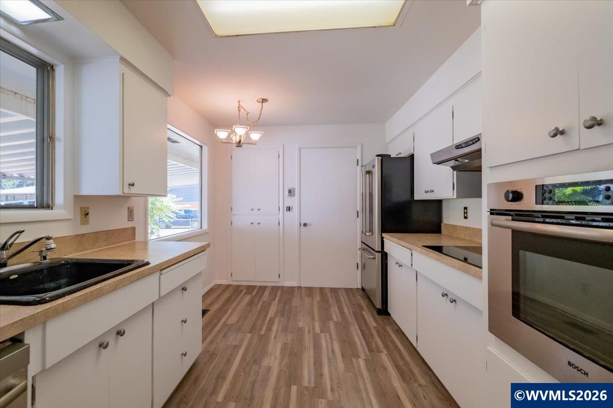18441 Southeast Clinton Street Gresham, OR 97030 - Photo 13 of 47