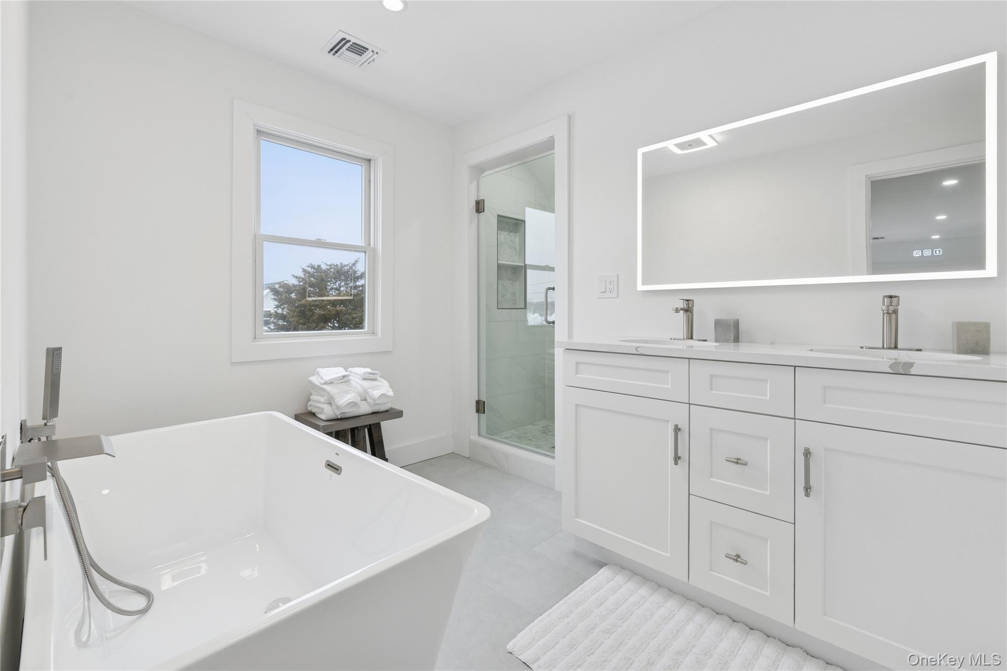 10 Sagamore Road Hampton Bays, NY 11946 - Photo 38 of 44