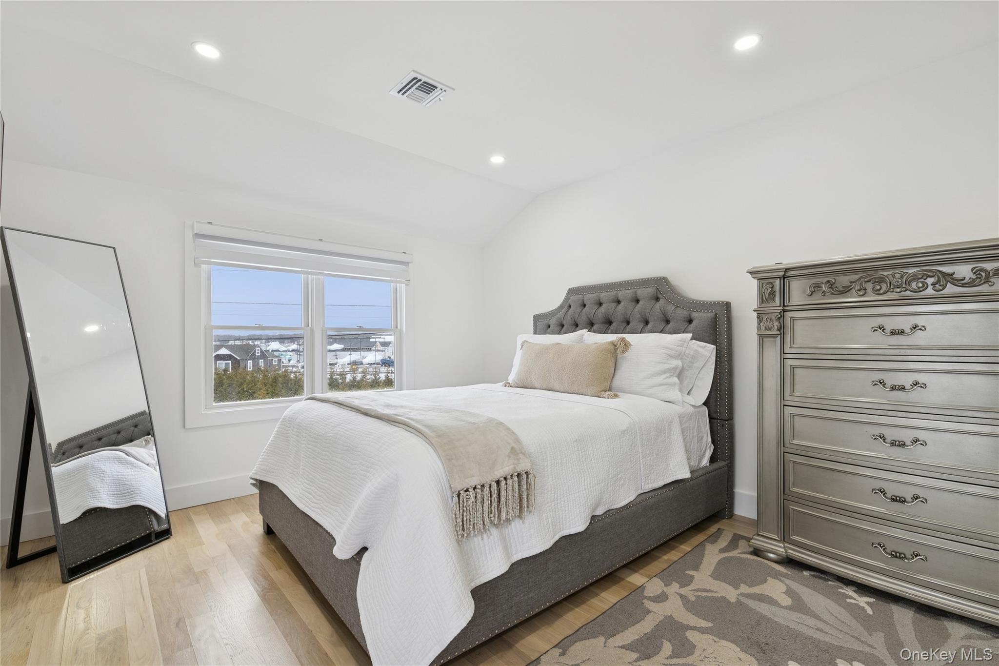 10 Sagamore Road Hampton Bays, NY 11946 - Photo 40 of 44