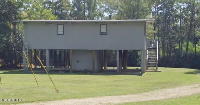 $1,350 | 10633 Woolmarket Lake Road, Biloxi, MS 39532