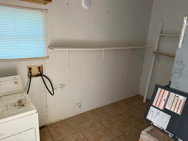 $1,350 | 10633 Woolmarket Lake Road, Biloxi, MS 39532