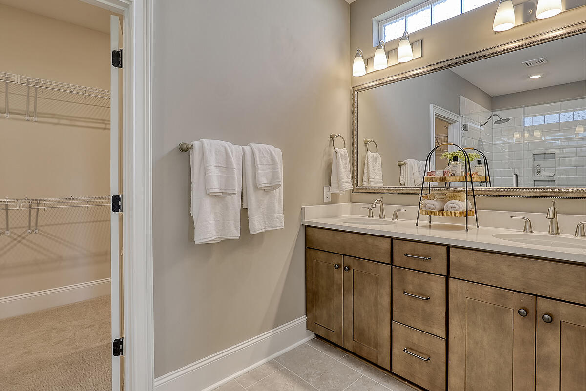 130 Grange Circle Summerville, SC 29486 - Photo 10 of 17 Primary Bathroom