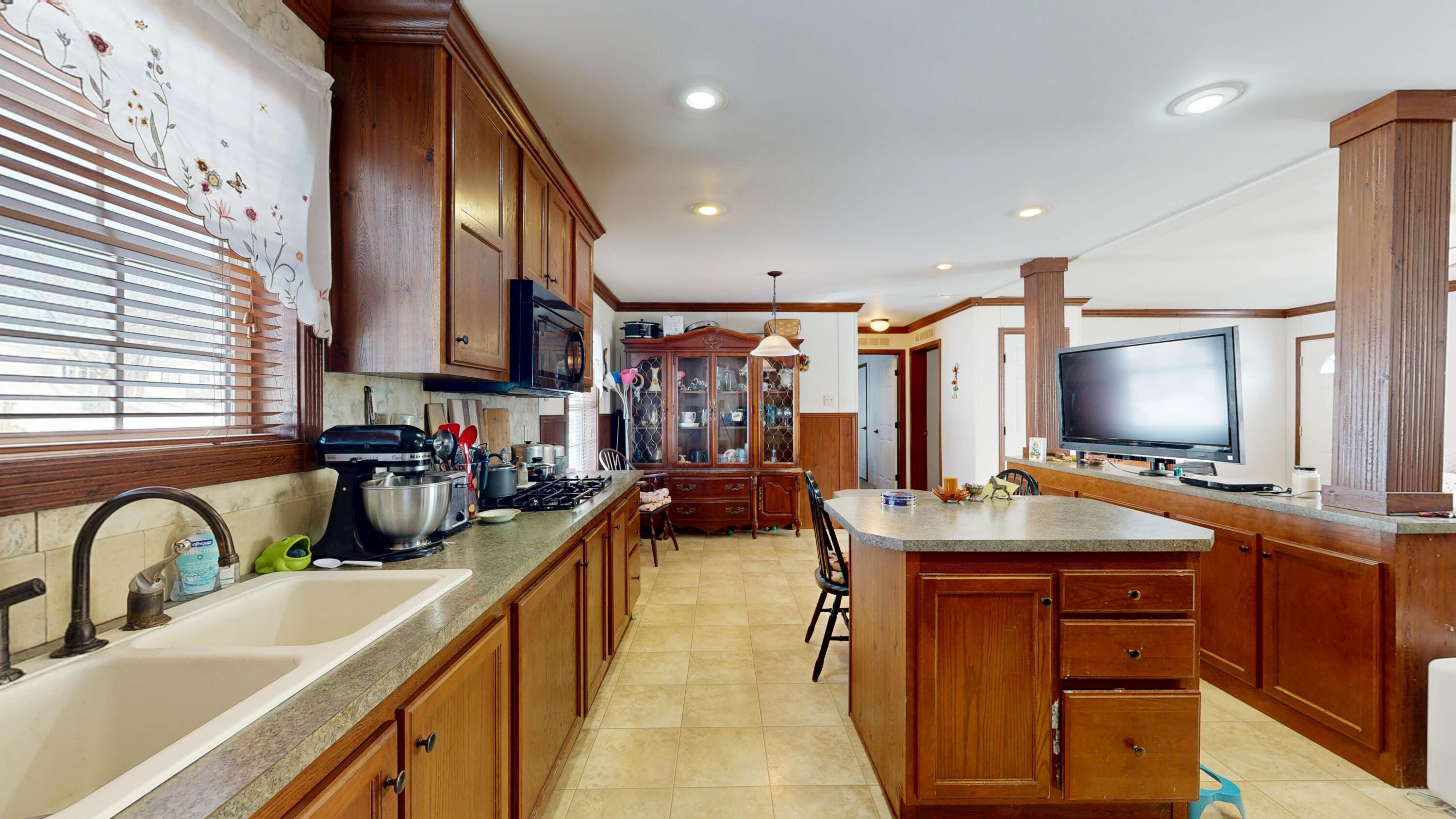 8 Sheldon Place Lewiston, ME 04240 - Photo 6 of 32 Kitchen