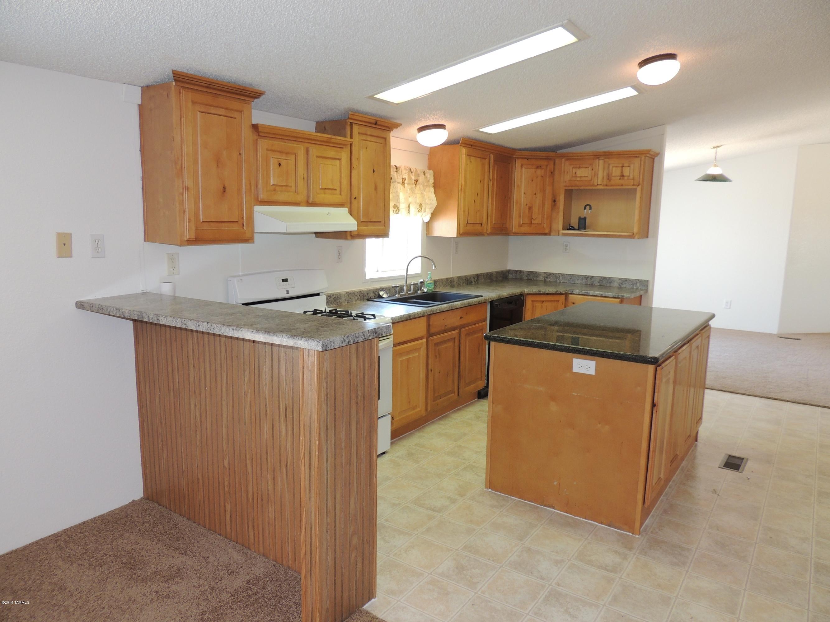 16000 Gold Bell Road Marana, AZ 85653 - Photo 24 of 35