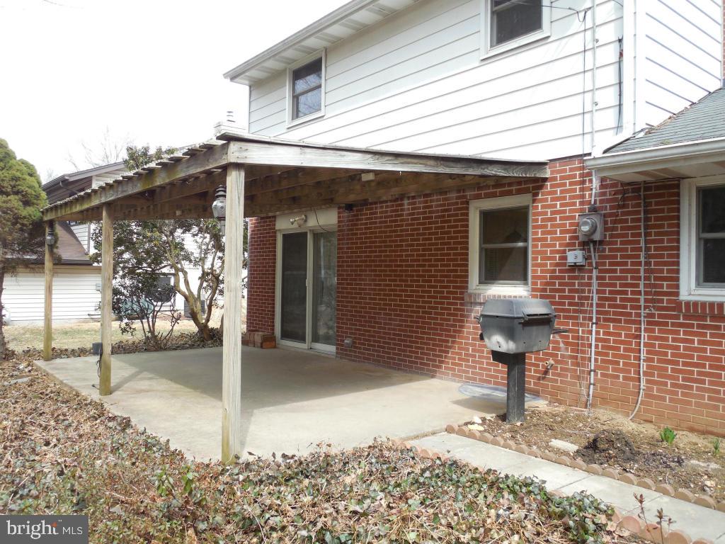 1128 Devonshire Road Lancaster, PA 17601 - Photo 12 of 13 Gallery Image 12