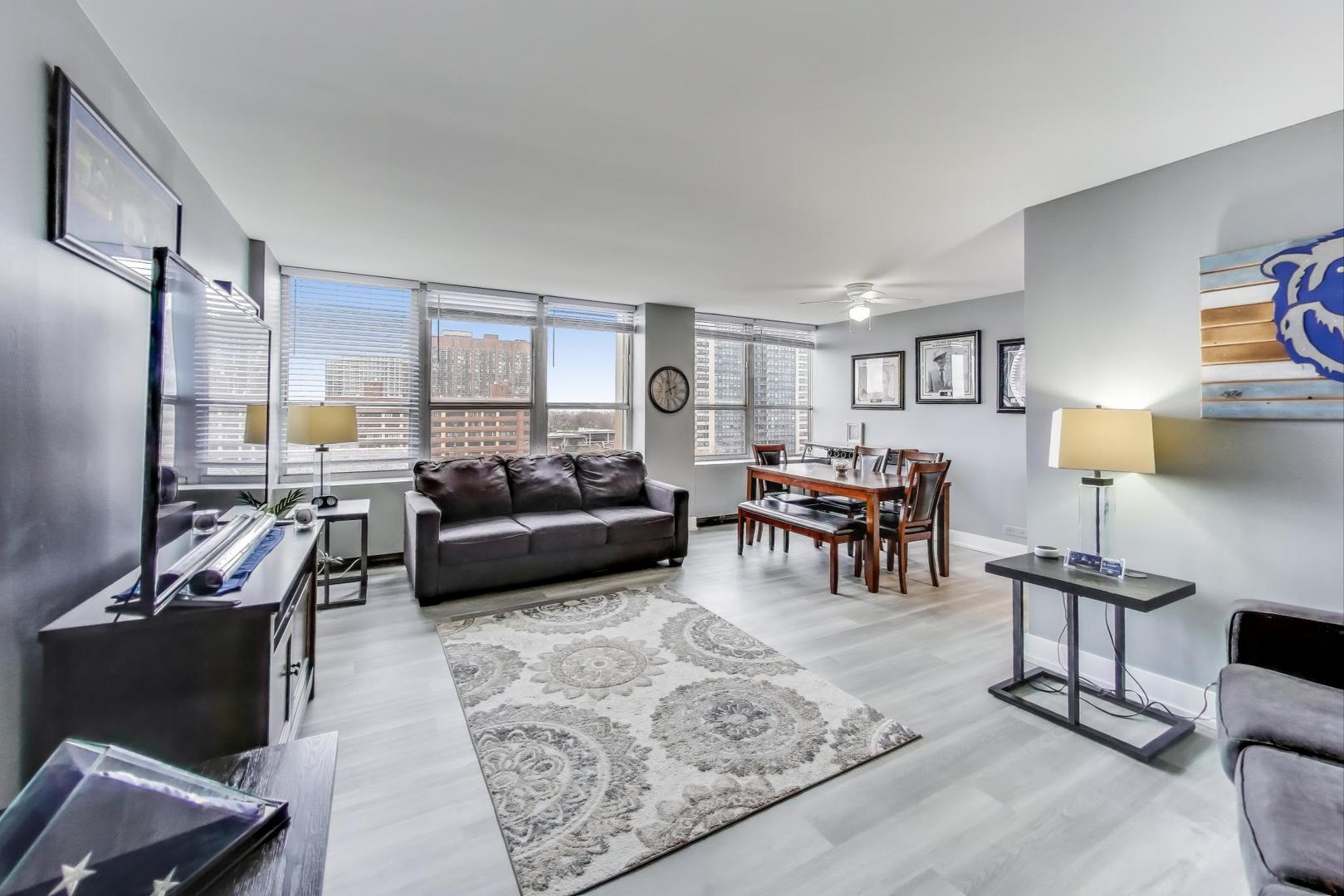 655 West Irving Park Road, Unit 814 Chicago, IL 60613 - Photo 5 of 34