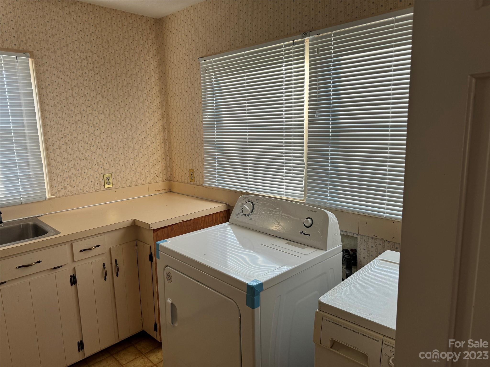 200 Gerald Road Morganton, NC 28655 - Photo 32 of 34 Gallery Image 32