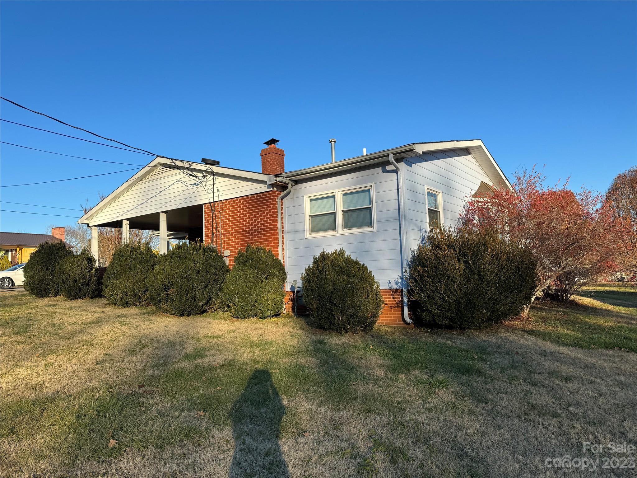 200 Gerald Road Morganton, NC 28655 - Photo 4 of 34 Gallery Image 4