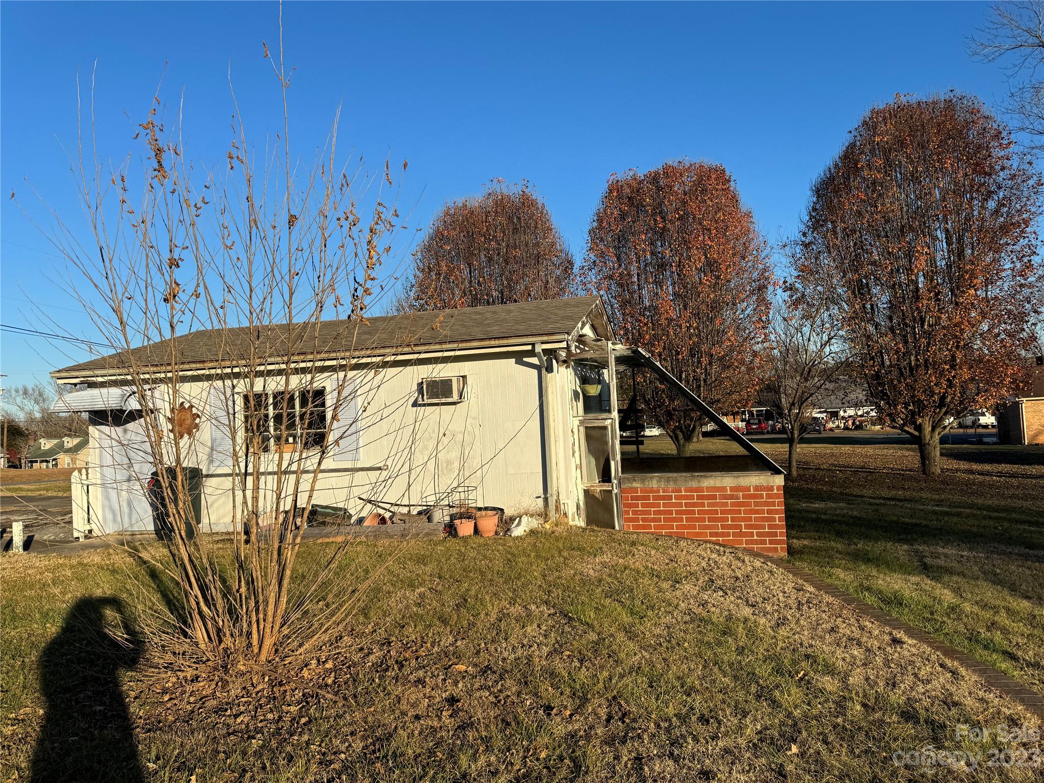 200 Gerald Road Morganton, NC 28655 - Photo 8 of 34 Gallery Image 8