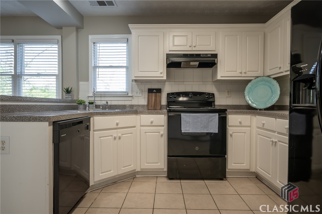 114 Springtree Road Athens, GA 30605 - Photo 19 of 53