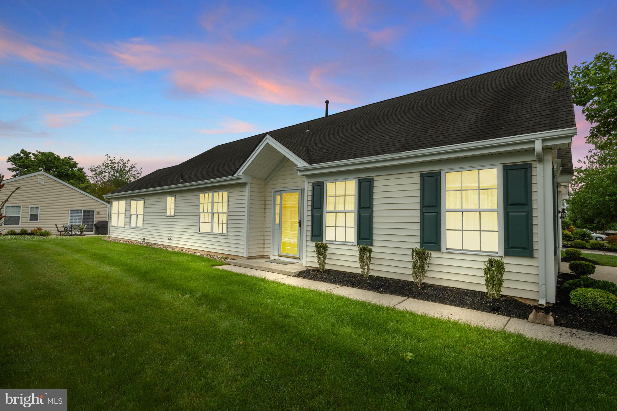 36 Grandview Place Sewell, NJ 08080 - Photo 1 of 26