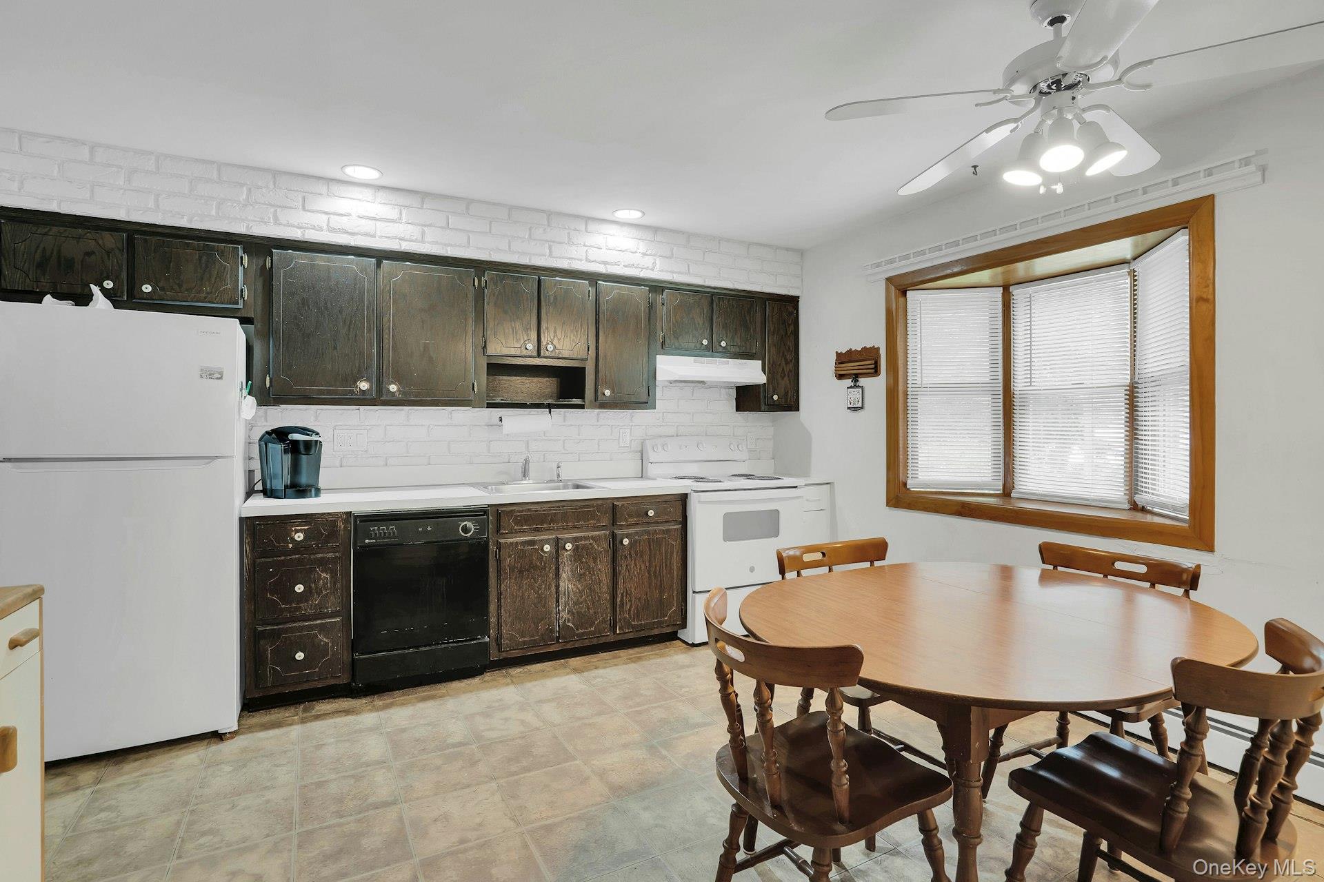 111 Daly Road East Northport, NY 11731 - Photo 14 of 38 Nice size kitchen