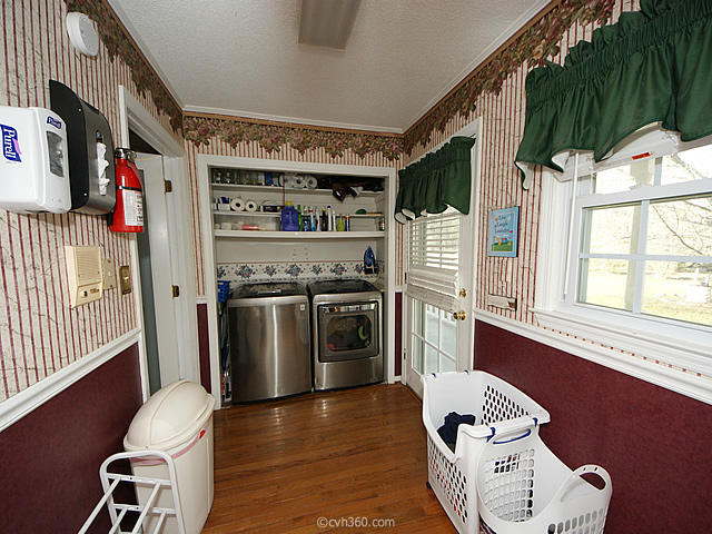 449 Carter Road Ridgeville, SC 29472 - Photo 12 of 31 Laundry Room