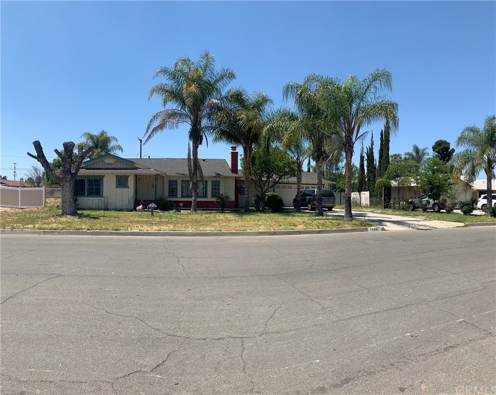 1044 Richards Road Perris, CA 92571 - Photo 1 of 1 FRONT VIEW