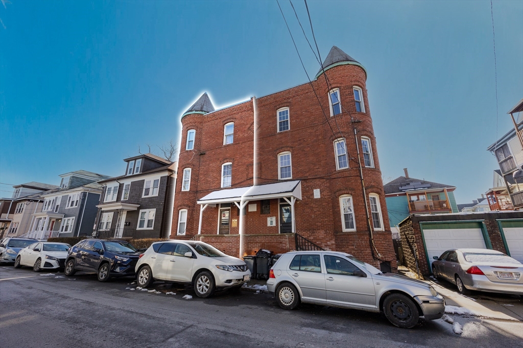 76 Belden Street Boston, MA 02125 - Photo 3 of 13