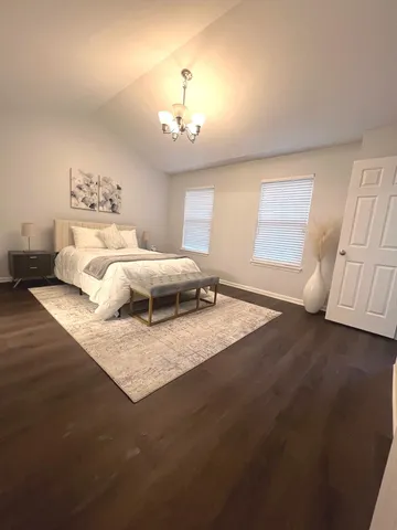 $375,000 | 56 Veneto Court, Streamwood, IL 60107