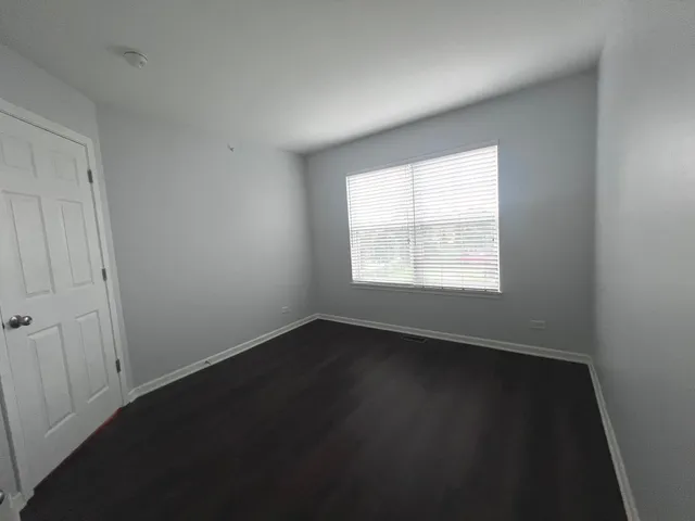 $375,000 | 56 Veneto Court, Streamwood, IL 60107