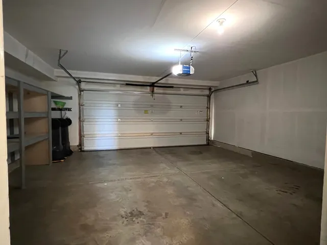 $375,000 | 56 Veneto Court, Streamwood, IL 60107