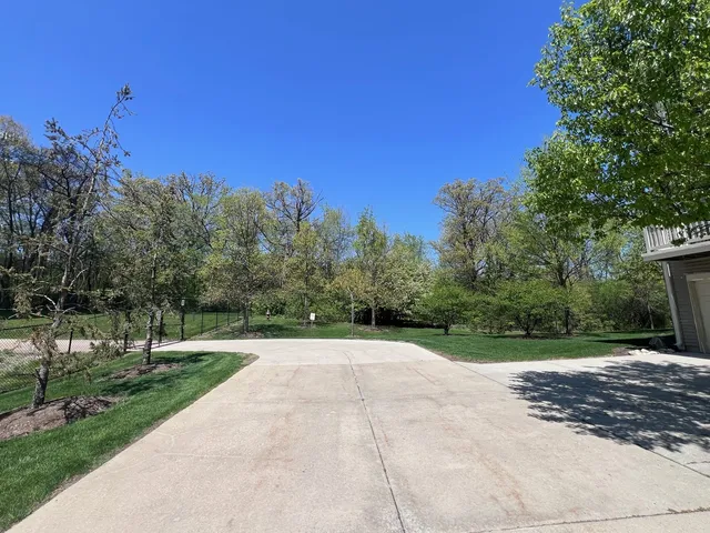 $375,000 | 56 Veneto Court, Streamwood, IL 60107