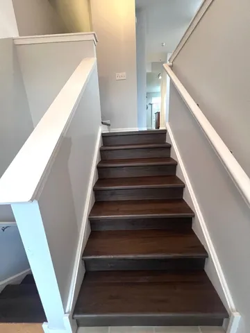 $375,000 | 56 Veneto Court, Streamwood, IL 60107