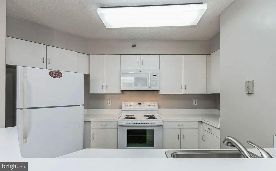 1230 23rd Street Northwest, Unit 818 Washington, DC 20037 - Photo 12 of 31