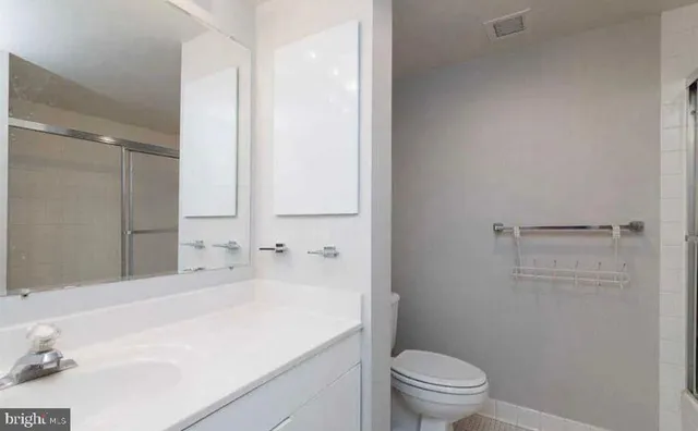 $3,000 | 1230 23rd Street Northwest, Unit 818, Washington, DC 20037