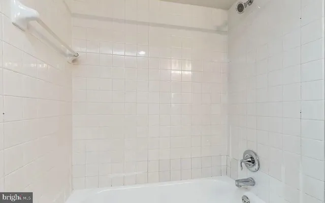 $3,000 | 1230 23rd Street Northwest, Unit 818, Washington, DC 20037