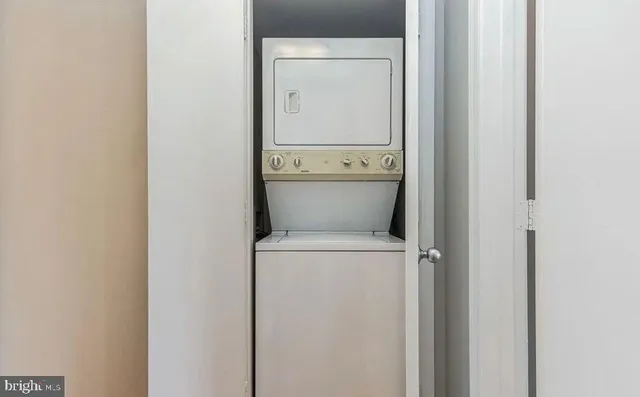 $3,000 | 1230 23rd Street Northwest, Unit 818, Washington, DC 20037