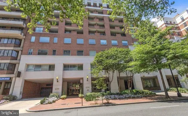 $3,000 | 1230 23rd Street Northwest, Unit 818, Washington, DC 20037