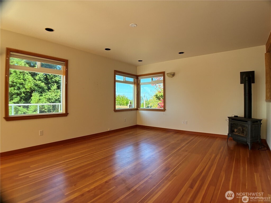 4957 Scurlock Road Freeland, WA 98249 - Photo 9 of 20