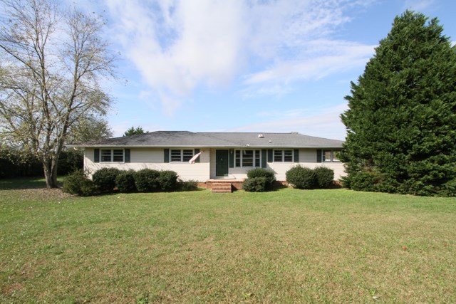 2208 Flat Rock Road Starr, SC 29684 - Photo 1 of 25